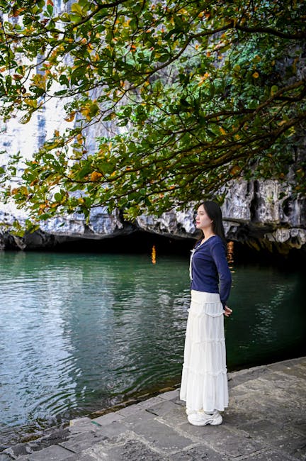 описание техники осознанности и образа мыслей, как облаков на небе, в момент медитации в спокойной природной обстановке